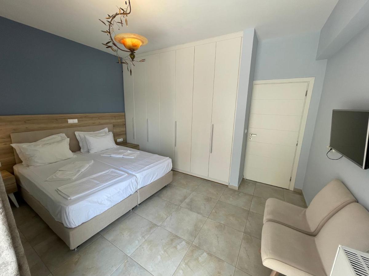 Luxury Villa Loutraki With Private Heated Pool Ngoại thất bức ảnh