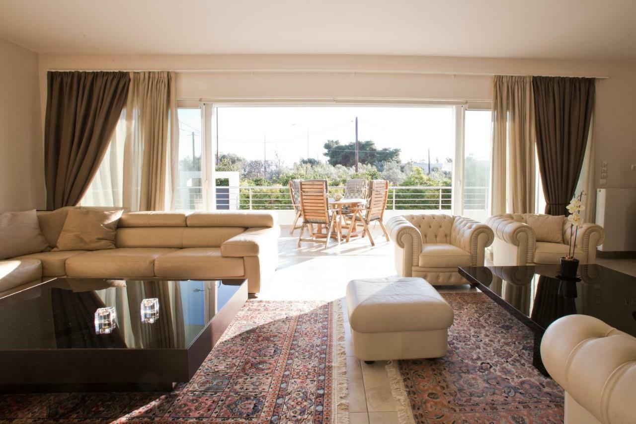 Luxury Villa Loutraki With Private Heated Pool Ngoại thất bức ảnh